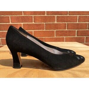Amalfi Pillow Naiomi women Heels/Pumps, Black suede leather , Size US 9AA